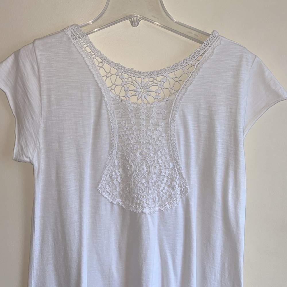 Long Cotton Top with Lace Inset in back and Pearls around neckline M/L